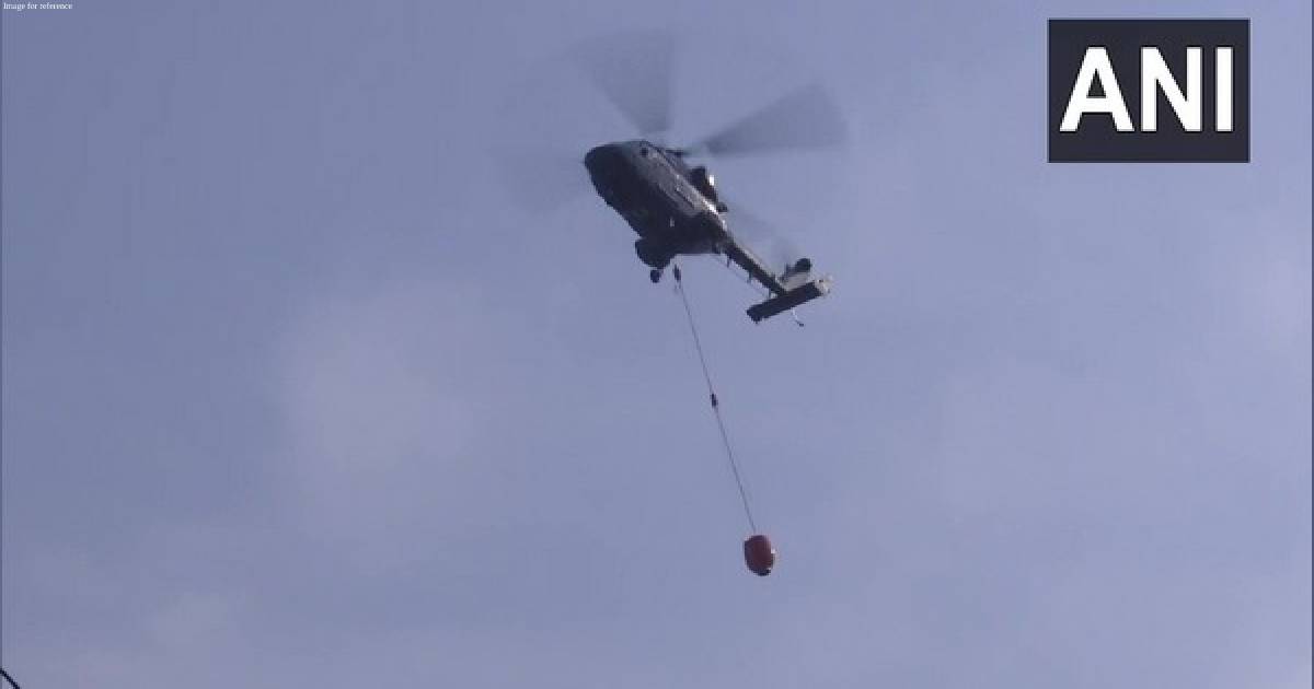 Kochi: Indian Navy helicopters deployed to extinguish fire at Brahmapuram waste plant
